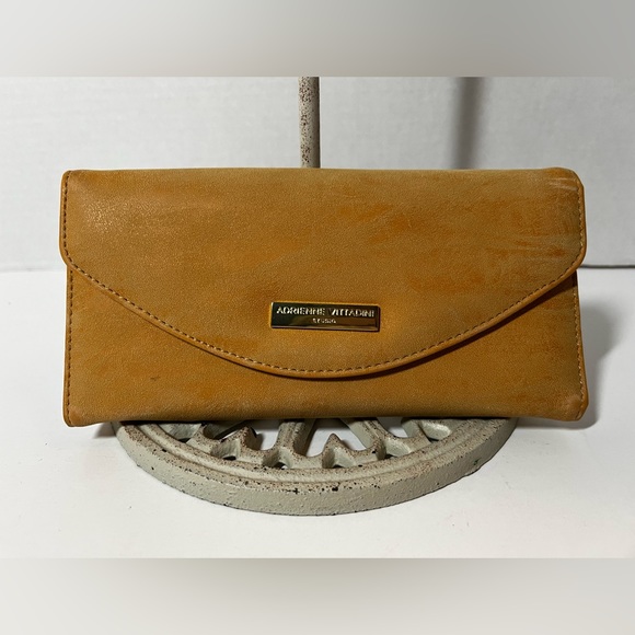 adreinne vittadini Handbags - Adrienne Vittadini vegan tan faux suede wallet